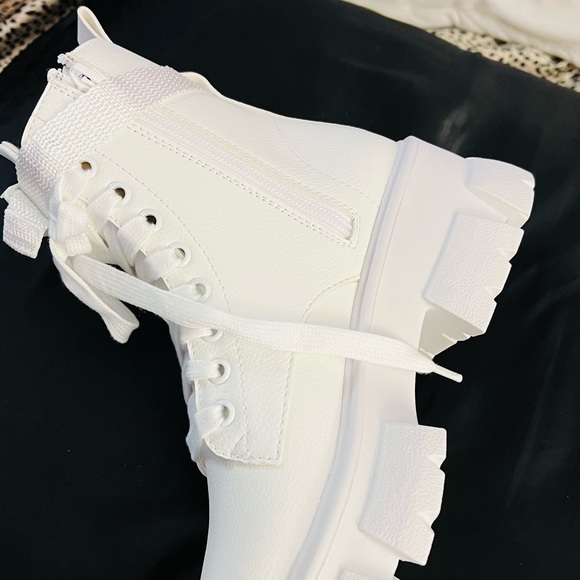 Steve Madden Thora boots - Picture 4 of 4